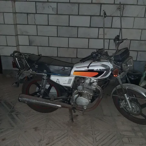 سپهر خودرو‏، سنین 200 EFI‏