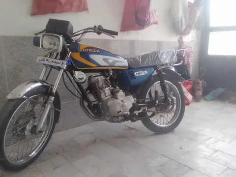 هوندا‏، CD 200‏