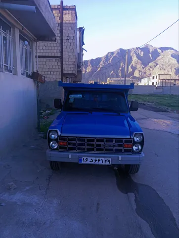 زامیاد‏، وانت نیسان‏، بنزین‏