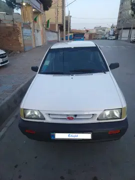 پراید‏، صندوق دار‏