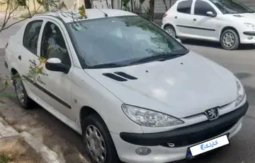 پژو‏، 206 SD‏، V8‏