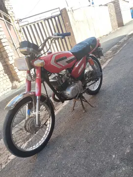 سوزوکی‏، 100‏ - تصویر 4