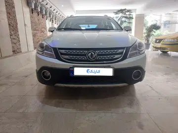 دانگ فنگ‏، H30 کراس‏ مدل۹۶ بیرنگ درحدصفر