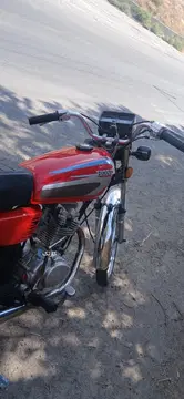هوندا‏، CG 125‏