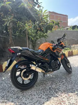 مگلی‏، 200R‏