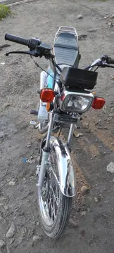 کویر موتور‏، STR 200‏ - تصویر 4