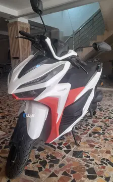 نیرو موتور شیراز‏، گلکسی CL150‏ - تصویر 3