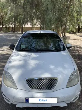 تیبا‏، هاچ بک‏، EX‏