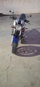 سوزوکی‏، GSX 1400‏ - تصویر 3