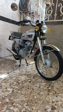هوندا‏، CGL 125‏ - تصویر 2