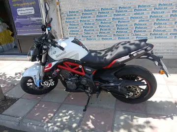بنلی‏، RACE 300‏ - تصویر 4