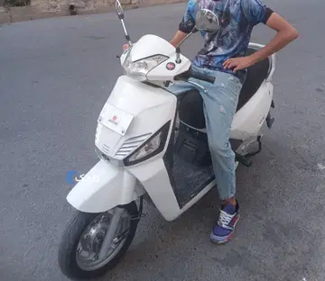 ماهیندرا‏، گوستو‏