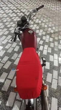 فروش هوندا ۱۲۵ سی جی ژاپن مدل ۱۳۶۳ پلمپ و سالم برنگ آلبالویی دارای سند - تصویر 4