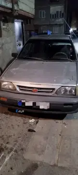 پراید‏، صندوق دار‏