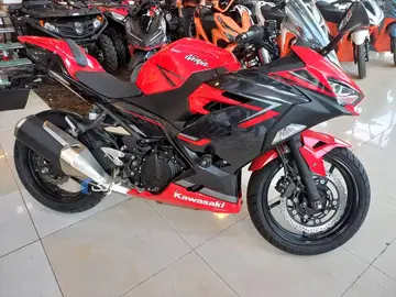 کاوازاکی‏، نینجا 250‏ - تصویر 4