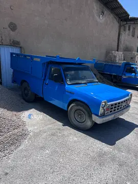 زامیاد‏، وانت نیسان‏، دوگانه سوز‏