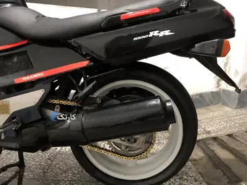 هوندا‏، CBR 1000‏ - تصویر 2