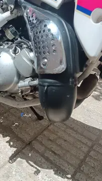 یاماها‏، DT 200‏ - تصویر 2