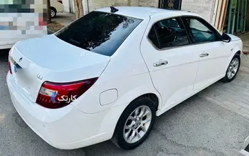 دنا‏، پلاس ۱۴۰۱ اتوماتیک توربو‏ - تصویر 2