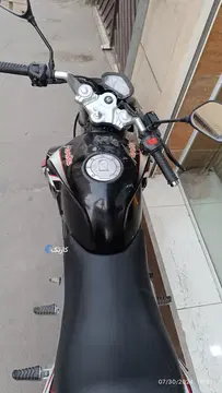 جهان همتا‏، همتاز 200‏