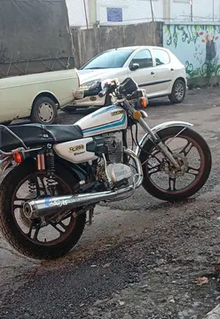 هوندا‏، CD 200‏