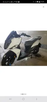 اس وای ام‏، گلکسی J 200‏ - تصویر 2