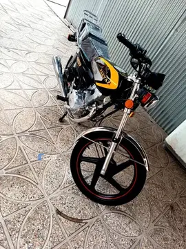 نیرو موتور شیراز‏، پرواز 125‏