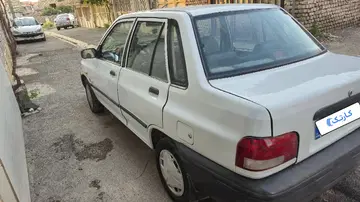 پراید‏، صندوق دار‏