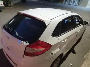 ام وی ام‏، 315هاچ بک‏، ساده‏ - تصویر 4