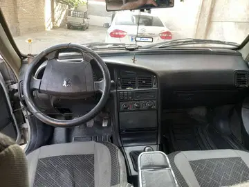پژو‏، 405 استیشن‏ - تصویر 4