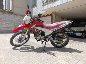 جهان همتا‏، فلات CRF200‏ - تصویر 2