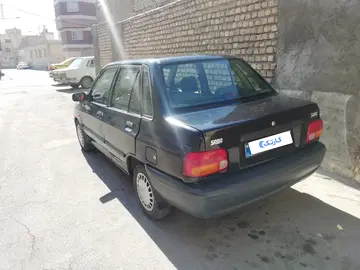 پراید‏، صندوق دار‏