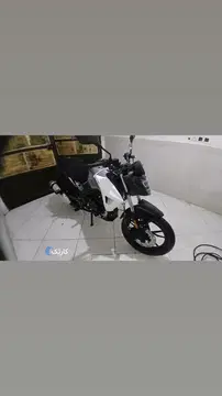 اس وای ام‏، گلکسی NA 180‏ - تصویر 2