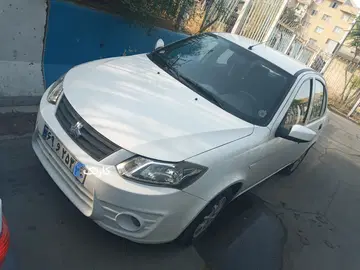 ساینا‏، EX دنده ای‏