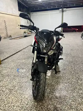 باجاج‏، پالس 200NS‏ - تصویر 1