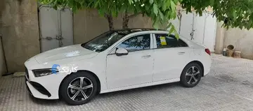 بنز‏، کلاس A سدان‏، A200L‏ - تصویر 1