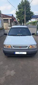 پراید‏، صندوق دار‏