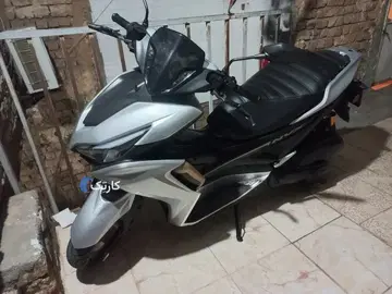 کبیر موتور‏، NVX 180‏