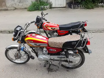 کویر موتور‏، 125‏