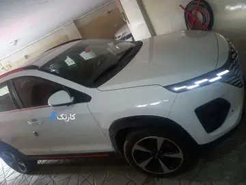 ام وی ام‏، X33 کراس‏، اتوماتیک‏ - تصویر 3