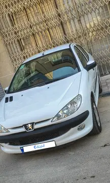 پژو‏، 206 SD‏، V8‏