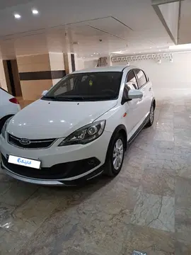 ام وی ام‏، 315هاچ بک‏، اسپرت لاکچری‏درحد صفر مدل ۹۶ - تصویر 2