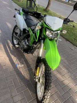 کاوازاکی‏، KLX 250‏ - تصویر 3