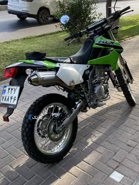 کاوازاکی‏، KLX 250‏ - تصویر 6