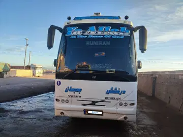 اتوبوس بی ۱۲ - تصویر 2