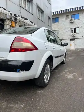 رنو‏، مگان (مونتاژ)‏، 2000‏