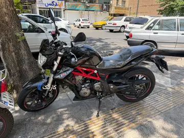 بنلی‏، TNT 300‏ - تصویر 3