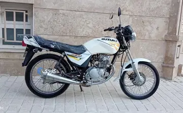 سوزوکی‏، GS 125‏ - تصویر 3
