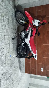 نیرو موتور شیراز‏، پرواز 200 تریل‏ - تصویر 1