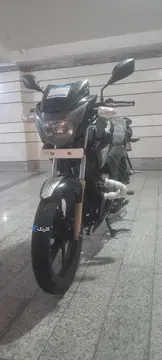 تی وی اس‏، آپاچی 180‏ - تصویر 5